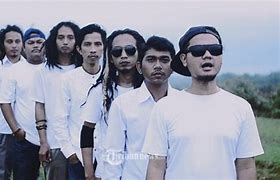 Lagu Reggae Secangkir Kopi Hitam